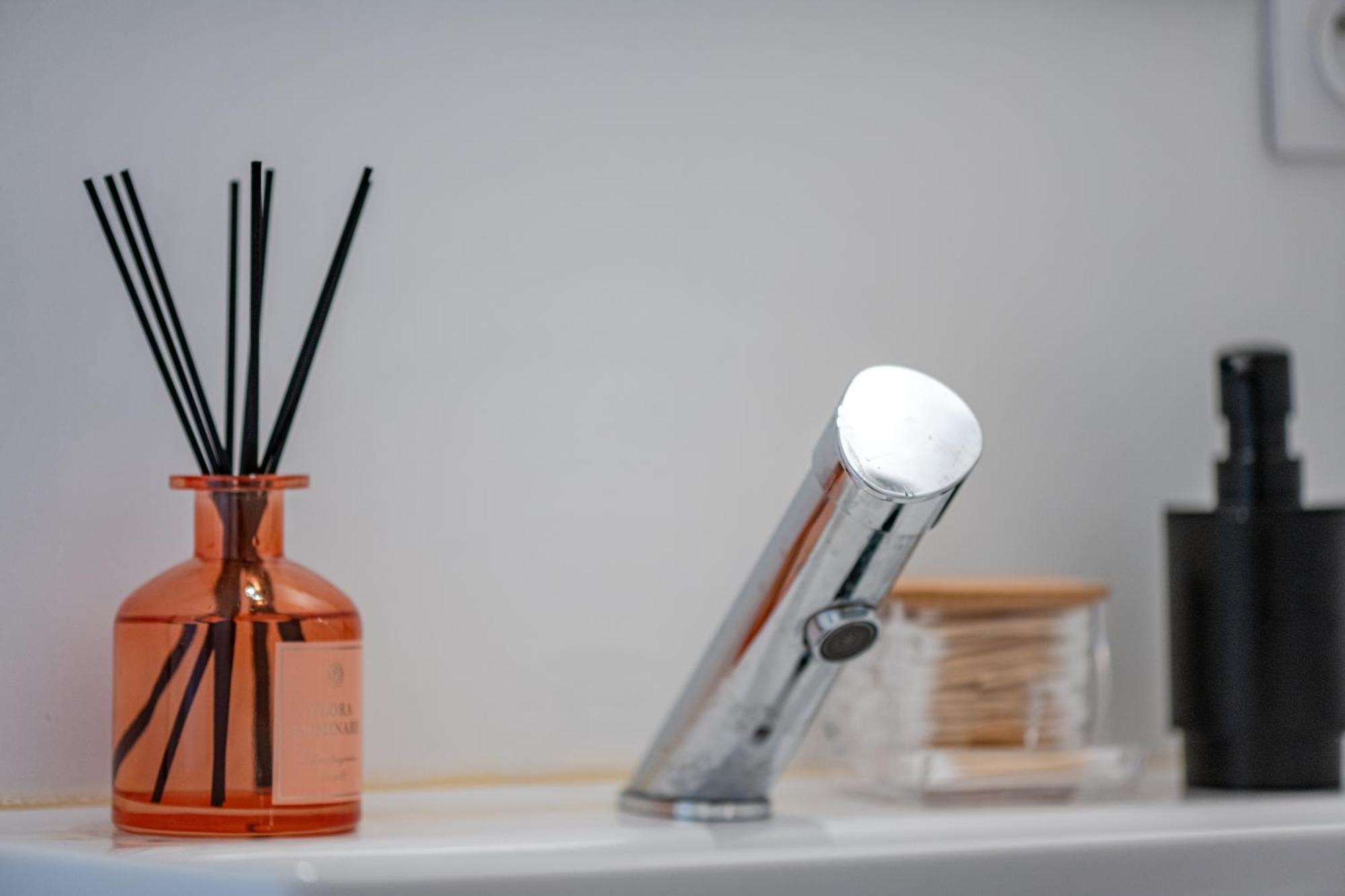 Chic Family - Neuf & Moderne - Parking Wifi Centre Ville Gare Tgv - Confort Ideal Famille - Offre Speciale 佩皮尼昂 外观 照片